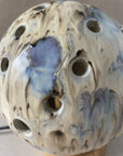 photo lampe boule avec fissure