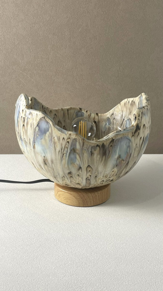 lampe bohème avec pied en bois bleu brun beige